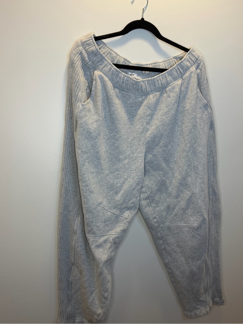 Barrel sweatpants aerie L long